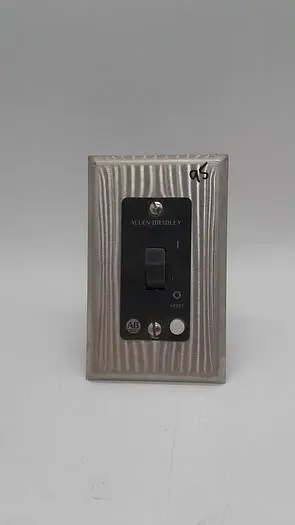 Used ALLEN-BRADLEY ALLEN-BRADLEY ON/OFF CONTROL SWITCH 600-TCX216 Switch Parts | ND Industrial Surplus #1211953