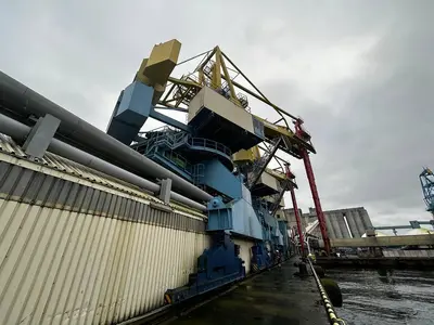 USED 1983 BUHLER GRAIN UNLOADERS