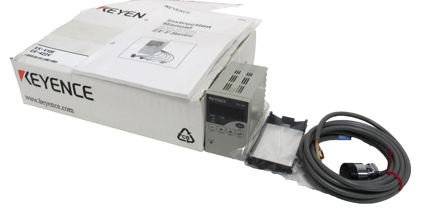 NEW KEYENCE EX-V10E DISPLACEMENT SENSOR EX-422V EXV10E