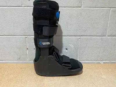 United Ortho Fracture Boot XL