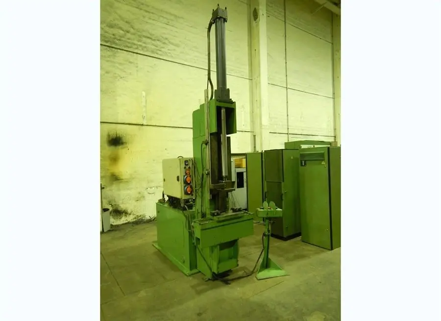 USED ZM 50 TON