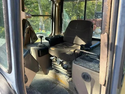 1997 JOHN DEERE 750C Dozer | Title Equipment & Recreation Inc. (7)