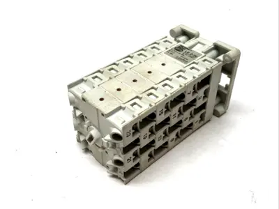 LE2-20-5273 | Sprecher+Schuh  Rotary Cam Switch 20A 3-Pole - Used
