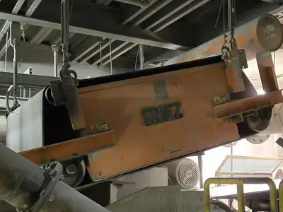 Suspended Electromagnet - Self-Cleaning