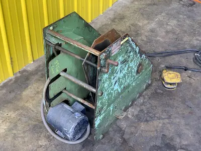 USED ROWE 810