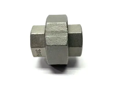 N/A | 1/2" T-316 Stainless Steel Union Fitting Class 150 - New – Open box