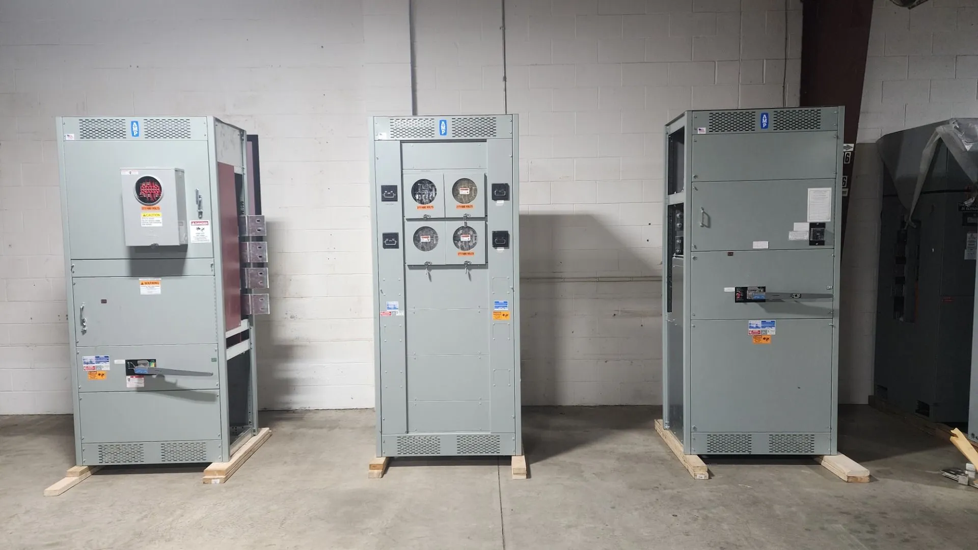 1600 AMP Fusible Main w Metering Switchgear 3PH 4 Wire Service Entrance