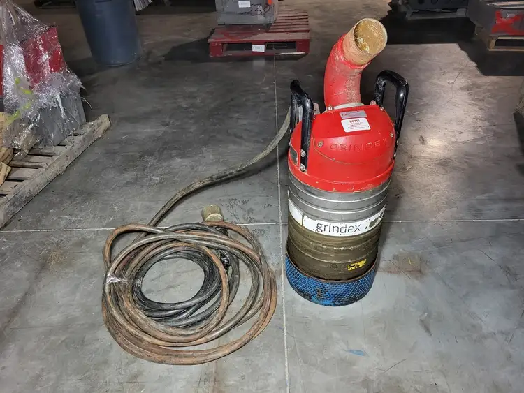 Used GRINDEX 8105.181-0026 Parts (Hydraulics and Pneumatics) British Columbia CA | Lenmark #256722