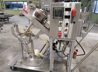 Used LEE LEE 1 GALLON JACKETED KETTLE WITH TILT OUT AGITATION Autoclaves, Reactors & Kettles New York US | Michael Benalt Inc #1274281