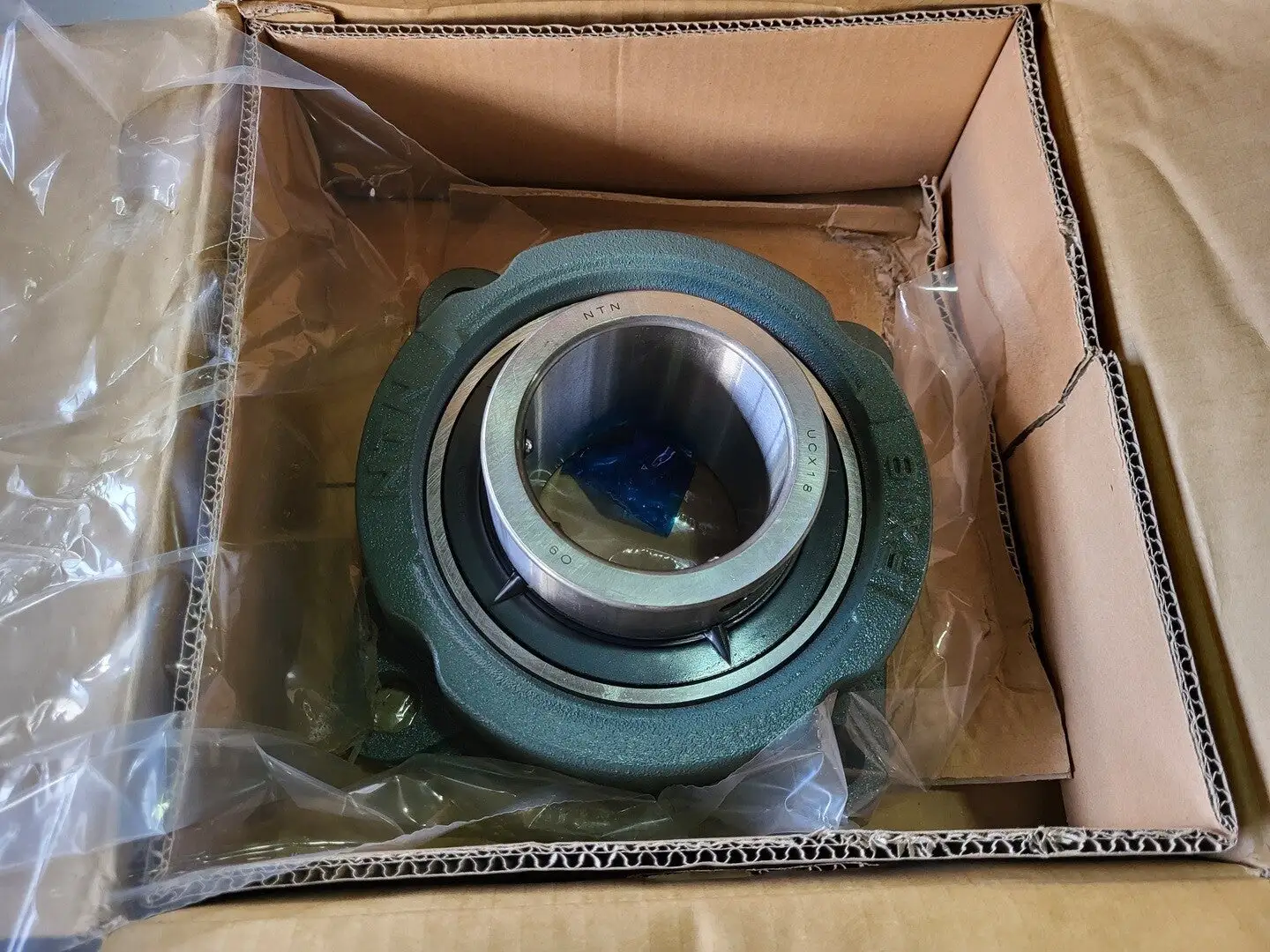 Flange Bearing 3.54" Bore, UCFX18