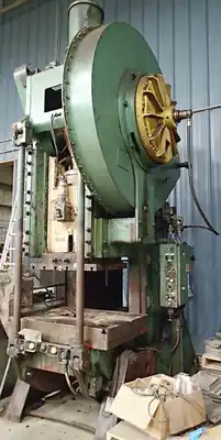 USED 1975 CLEARING 150-P-701