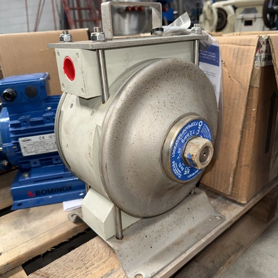 35 LPM Flotronic One Nut Double diaphragm Pump