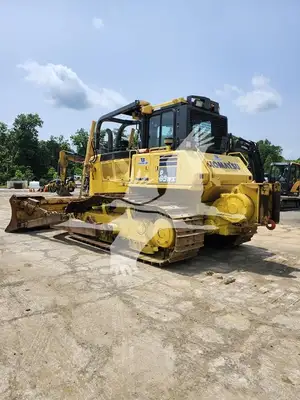 USED 2019 KOMATSU D65WX-18