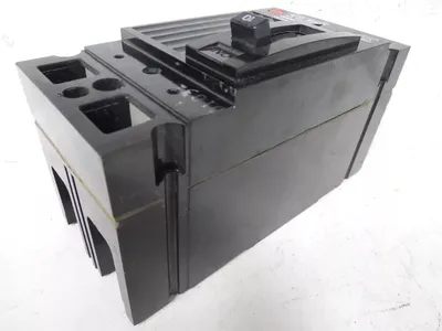 General Electric TED124010 Circuit Breaker 10 Amps 480VAC 2 Pole Used
