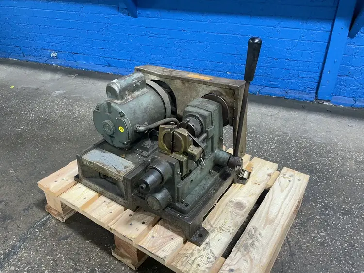 Used PINES ENGINEERING 660 Gear Deburrers Ohio US | HGR 24 #1311845