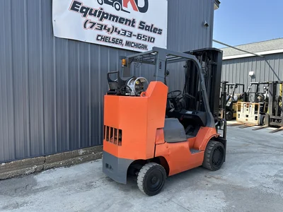 Used TOYOTA 7FGCU35-BCS Misc Forklifts Michigan US | KD Equipment Sales #1547845