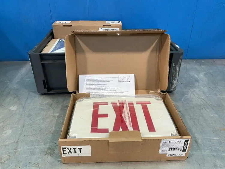 Used LITHONIA LIGHTING WLTE W 2 R Lighting Ohio US | HGR 24 #1276882