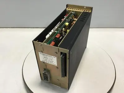 USED HUSKY 9152
