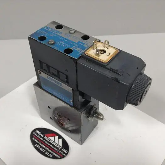 USED VICKERS DG4V-3-2AL-M-U-HL7-60