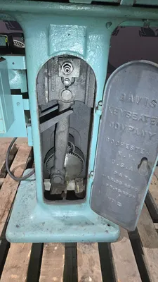 Used Davis Keyseater Company Keyseater / Vertical Slotter Keyseaters Michigan US | iGAM Industrial Marketplace #1171659