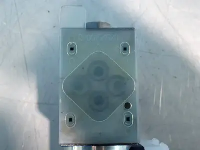 USED REXROTH Z4WE6E13731/EG24N9K4