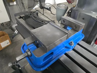 2004 BRIDGEPORT/HARDINGE EZ Plus Mills, CNC | Machinery Central (10)