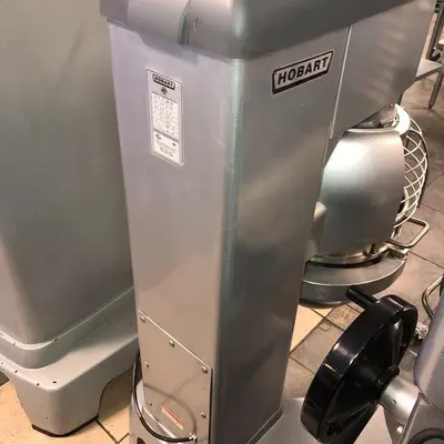 USED HOBART HL300