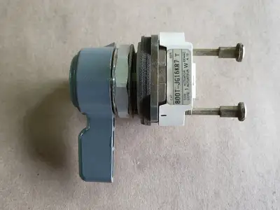 NEW ALLEN-BRADLEY 800T-JG16KR7