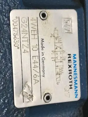 USED REXROTH 4WE6J53/AG24NZ4 MANIFOLD