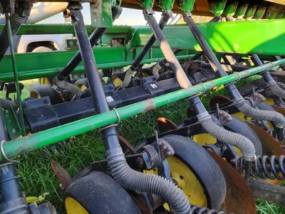 Used 1992 JOHN DEERE 750 GRAIN DRILLS Grain Drills Louisiana US | Proxy Equipment #1385301