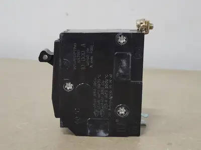 USED SQUARE D QOB215