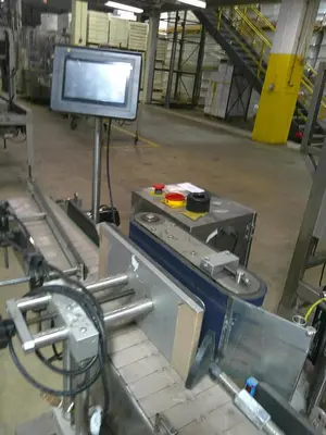 CVC pressure sensitive wrap labeler