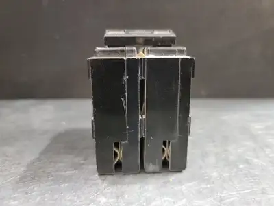 30 Amp, 2 Pole, 120/240 Volts Circuit Breaker