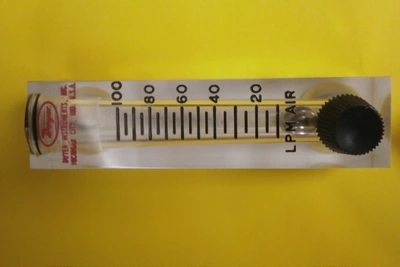 USED DWYER DWYER VFA-27-BV SERIES VFA VISI-FLOAT FLOWMETER