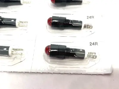 New | in-Stock IDEC Red Pilot Light Round 6-PACK Light Source Equipment Michigan US | Maverick Industrial Sales #1390928