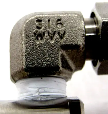 NEW SWAGELOK 316-WVV STAINLESS FITTING 316WVV