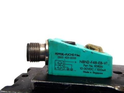 USED PEPPERL + FUCHS INDUCTIVE POWER CLAMP SENSOR 10-30-V 100MA