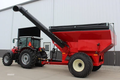 New | in-Stock 2025 E-Z TRAIL 550 Grain Carts Pennsylvania US | Zimmerman Farm Service #1409924