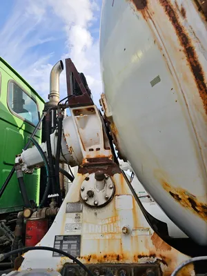 2005 STERLING Mixer Commercial trucks | Iron Listing (10)