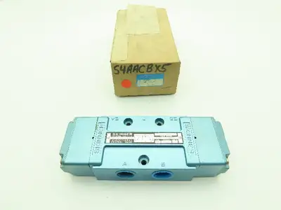 Skinner S4AACBX5 Pneumatic Directional Control Valve 5-Way 2 Pos 150PSI 3/4" NPT