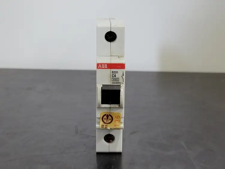 Used ALLEN-BRADLEY S231-C4 Switchgears British Columbia CA | Lenmark #243052