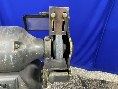 Used VAN DORN _UNKNOWN_ Pedestal Type Grinders (Double End) Ohio US | HGR 24 #1314160