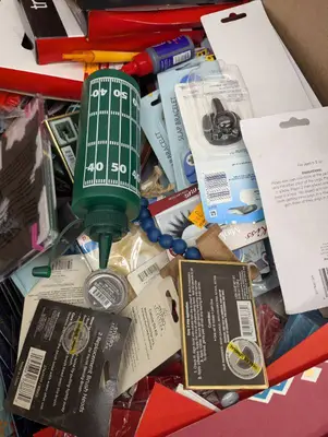 Huge lot of mixed GM - Valentines Cards and More
