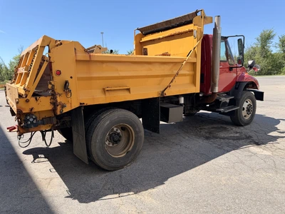 Used 2003 INTERNATIONAL 7400 4X2 Dump trucks Michigan US | Miedema Asset Management Group #1391640