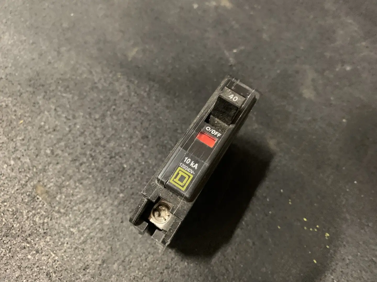 USED SQUARE D QO140