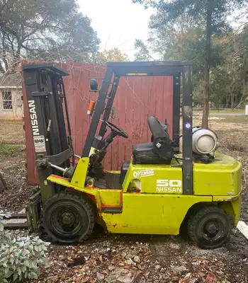 USED 2011 NISSAN PJO2A25V