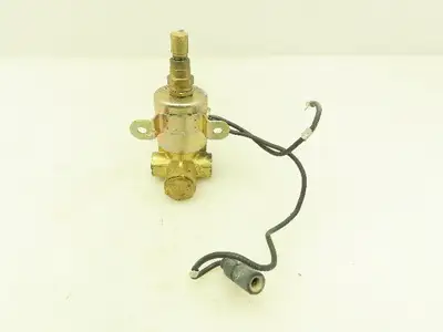 Honeywell Skinner RP1HX37 Pneumatic Air Solenoid Valve 24VDC 5-150 PSI 1/4" NPT