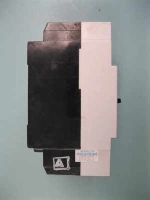NEW Cutler-Hammer Gi3020