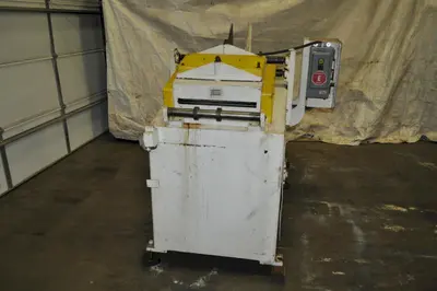 5000 LB X 18" X .090" CWP COIL CRADLE STRAIGHTENER