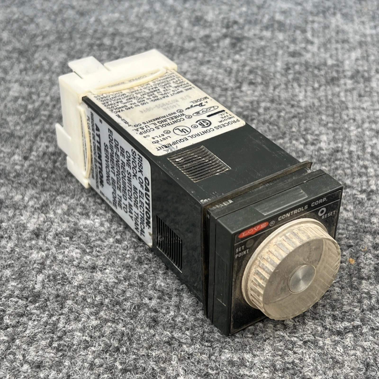 Used Dwyer 1403A Temperature Controls California US | Davliegogo LLC #1708375